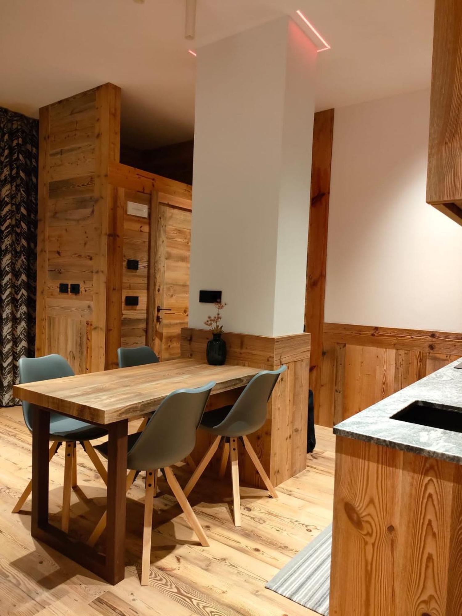 Fior Di Roccia Apartments- In Centro Cervinia, Sauna Privata, Matterhorn Dream Брей-Червінія Екстер'єр фото