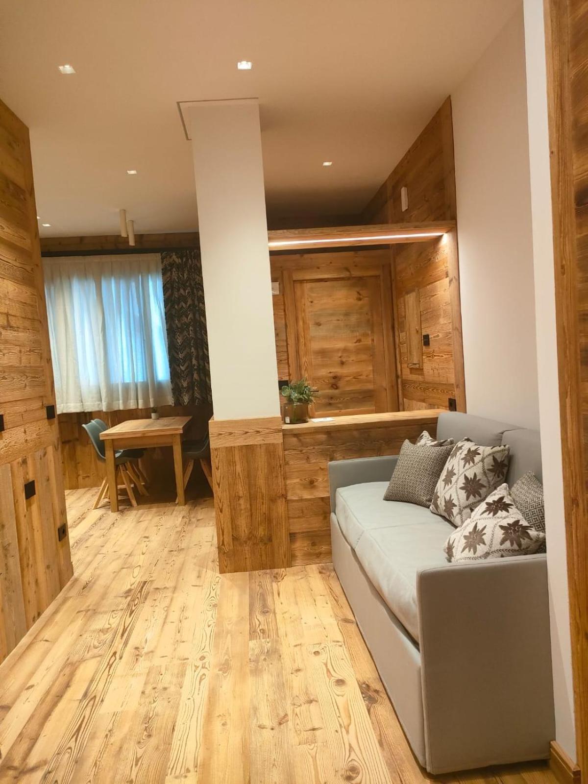 Fior Di Roccia Apartments- In Centro Cervinia, Sauna Privata, Matterhorn Dream Брей-Червінія Екстер'єр фото